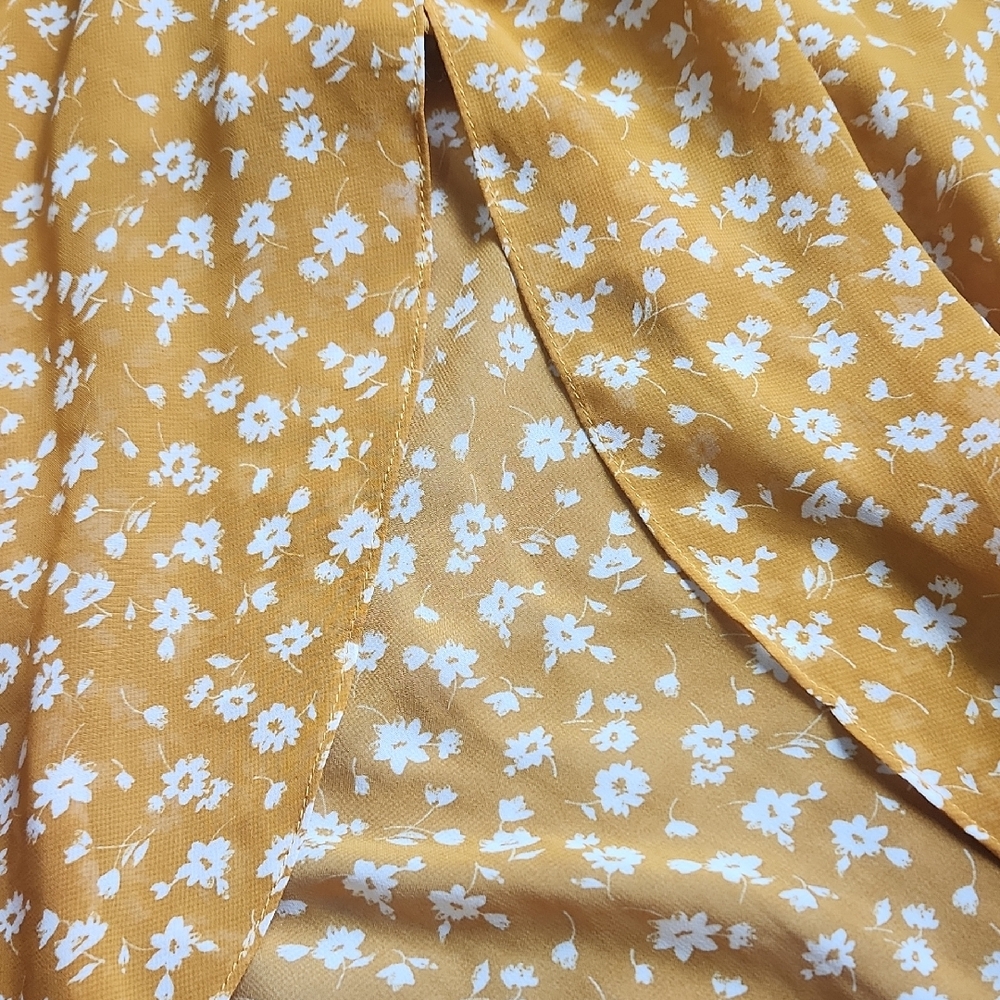 essue Mustard Yellow Floral Button-Front Midi Dress - Picture 7 of 11